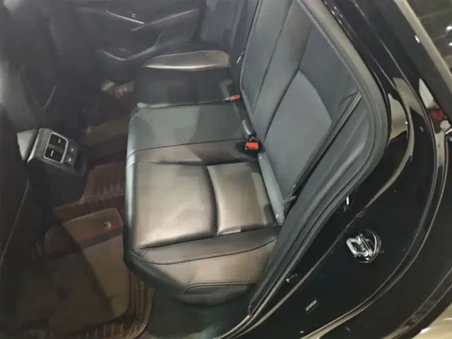 Honda Accord — Фото автомобиля 16