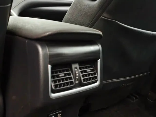 Toyota Camry 2021 2.0G Luxury Edition — Фото автомобиля 22