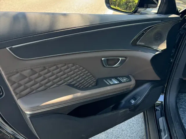 BYD Han 2022 EV Genesis Edition 715KM FWD Premium — Фото автомобиля 5