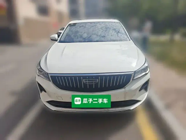 Geely Emgrand — Фото автомобиля 2