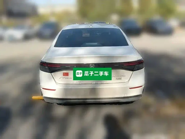Honda Accord — Фото автомобиля 7