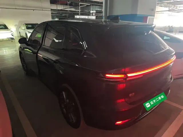 Leapmotor C10 — Фото автомобиля 4