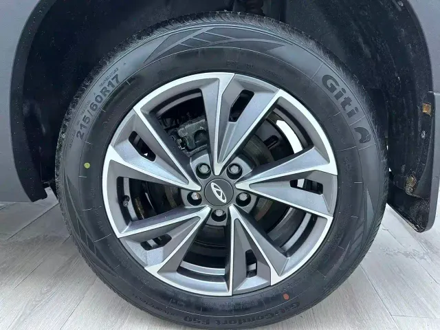 Chery Omoda 5 — Фото автомобиля 21