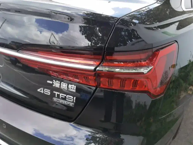 Audi A6L — Фото автомобиля 7