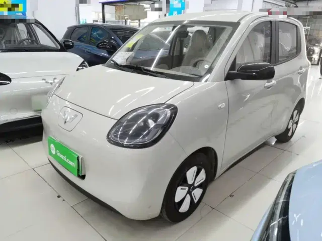 Фотография автомобиля — Wuling Hongguang Mini EV