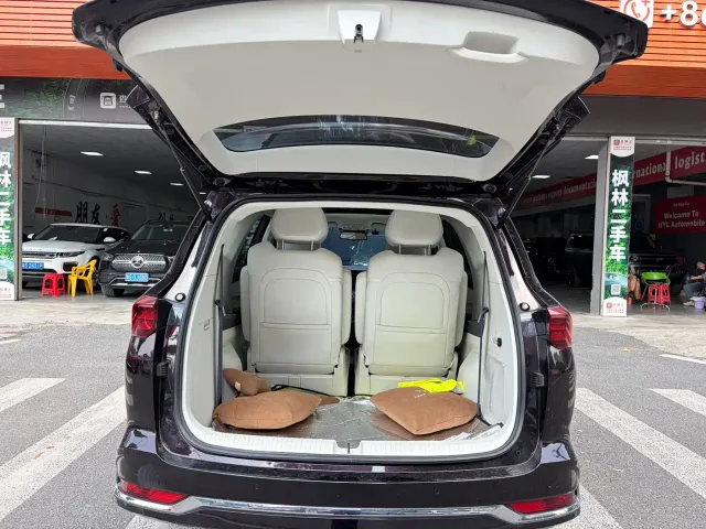 Wuling Victory — Фото автомобиля 13