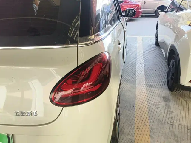 Wuling Bingo — Фото автомобиля 7