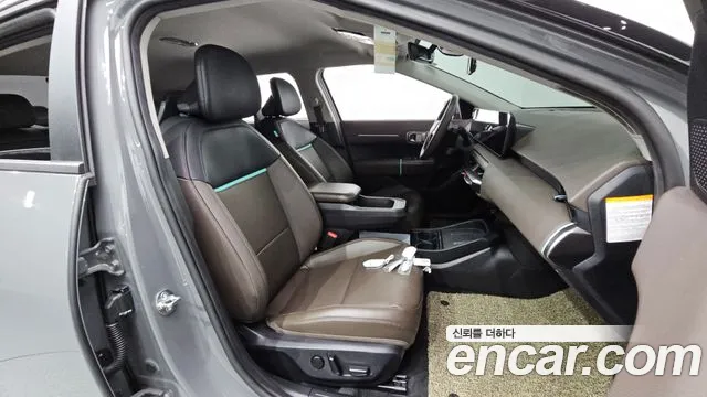 Kia EV4 — Фото автомобиля 18