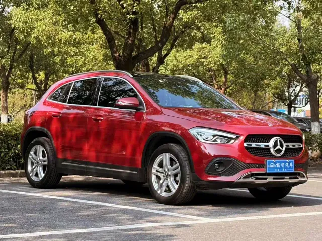 Mercedes-Benz GLA-Class — Фото автомобиля 3