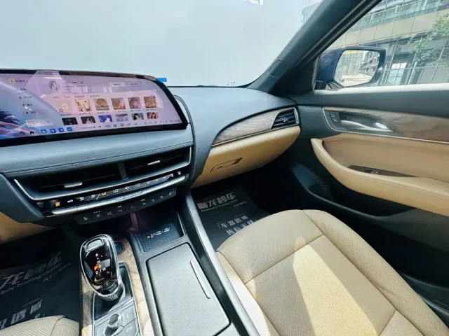 Cadillac CT5 — Фото автомобиля 14