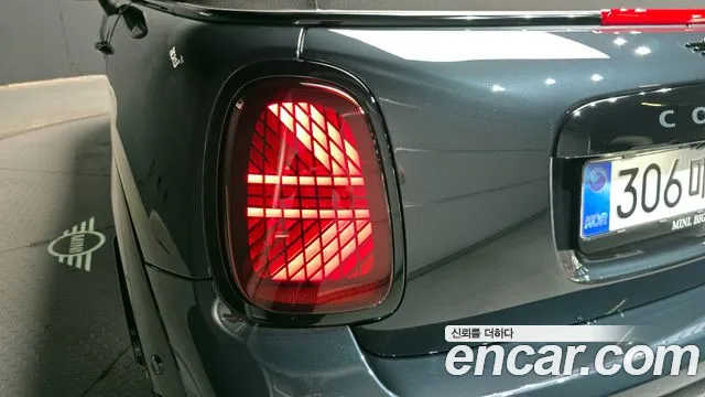 Mini Cooper Convertible — Фото автомобиля 23