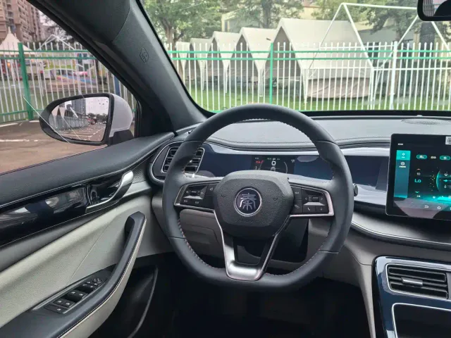 BYD Qin PLUS — Фото автомобиля 15