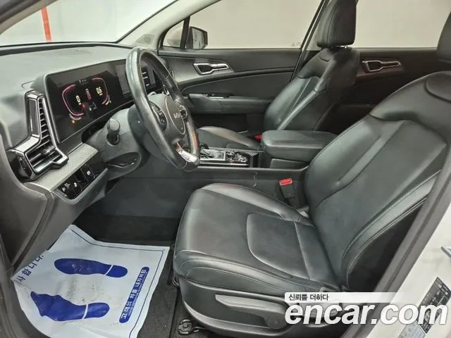 Kia Sportage Sportage 5-е поколение Бензин 1.6 турбо 2WD — Фото автомобиля 13