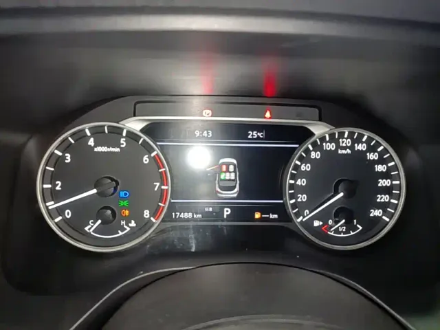 Nissan Qashqai — Фото автомобиля 11