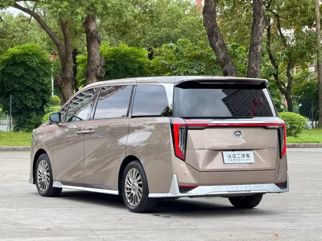 GAC Trumpchi M8 — Фото автомобиля 7