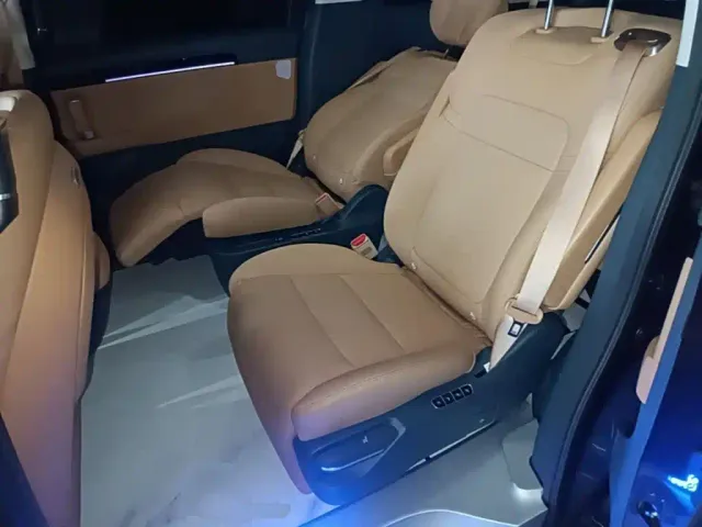 GAC Trumpchi E8 — Фото автомобиля 16