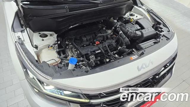 Kia Seltos Бензин 1.6 турбо 2WD — Фото автомобиля 6