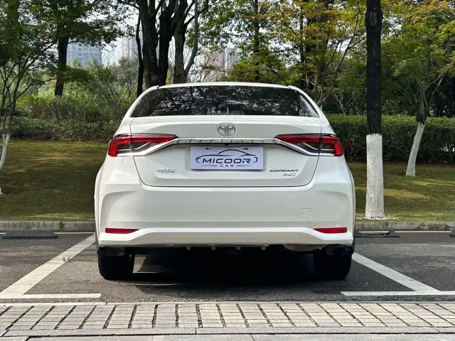Toyota Corolla — Фото автомобиля 13