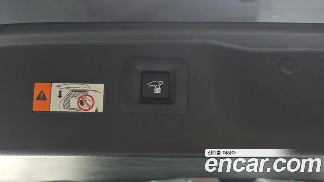 Toyota Alphard — Фото автомобиля 14