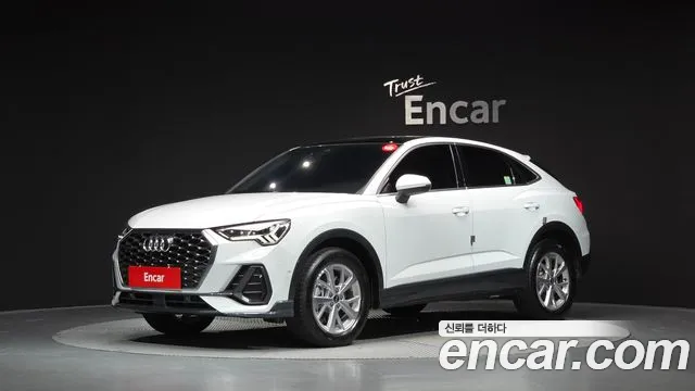 Фотография автомобиля — Audi Q3 F3