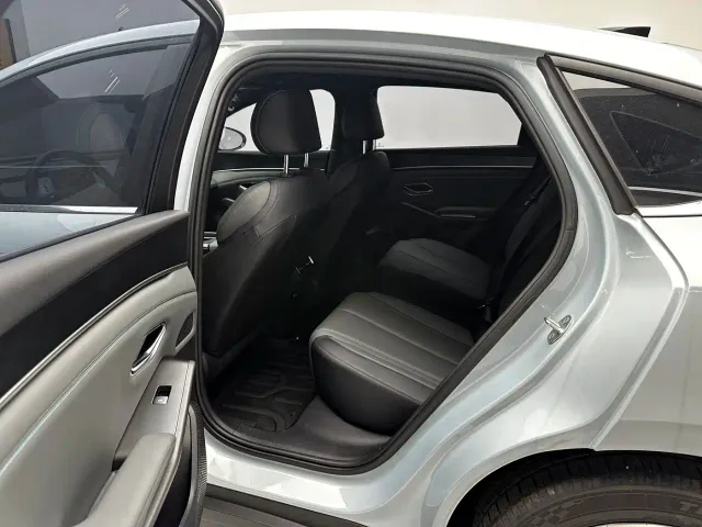BYD Qin L — Фото автомобиля 8
