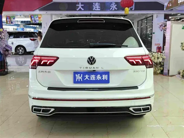Volkswagen Tiguan L — Фото автомобиля 16