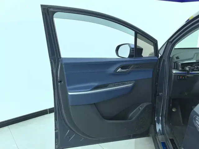 Hyundai Custo — Фото автомобиля 7