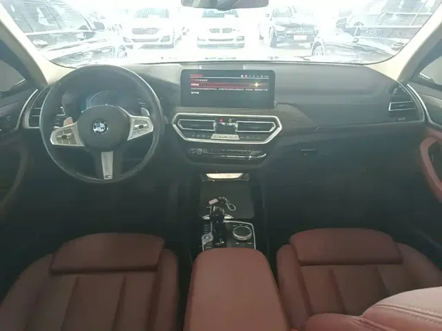 BMW X3 — Фото автомобиля 9