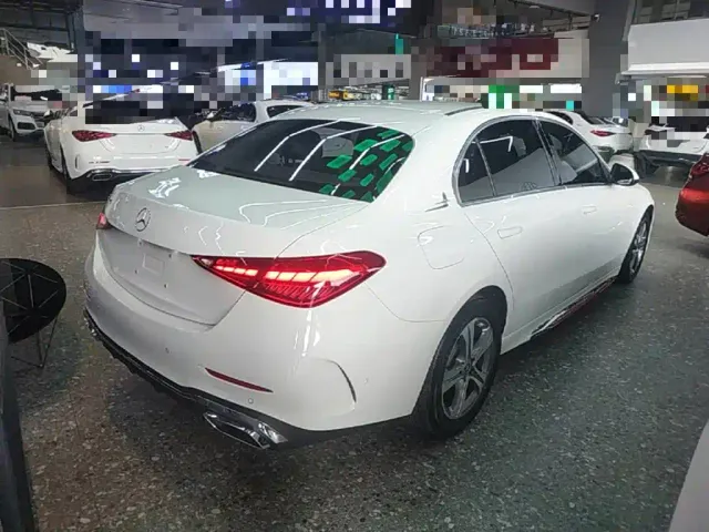 Mercedes-Benz C-Class — Фото автомобиля 6