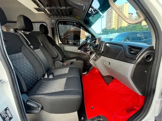 Maxus Xintu V80 — Фото автомобиля 9