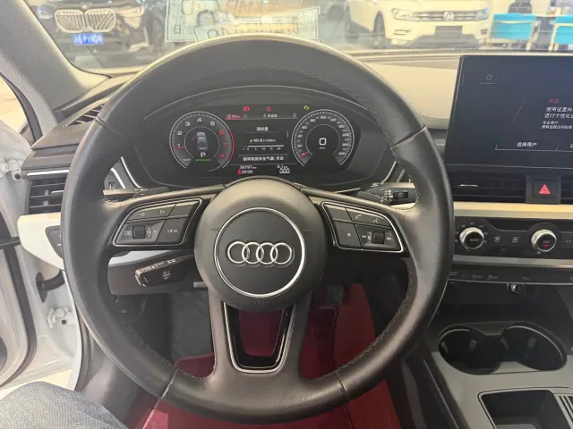 Audi A4L — Фото автомобиля 8