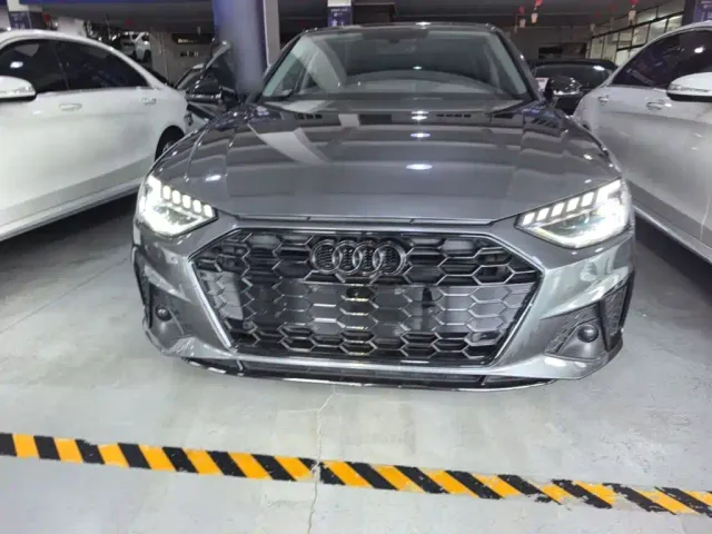 Audi A4L — Фото автомобиля 2