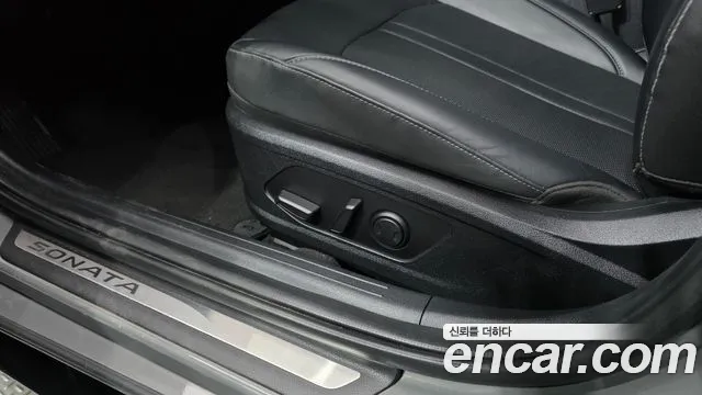 Hyundai Sonata — Фото автомобиля 19