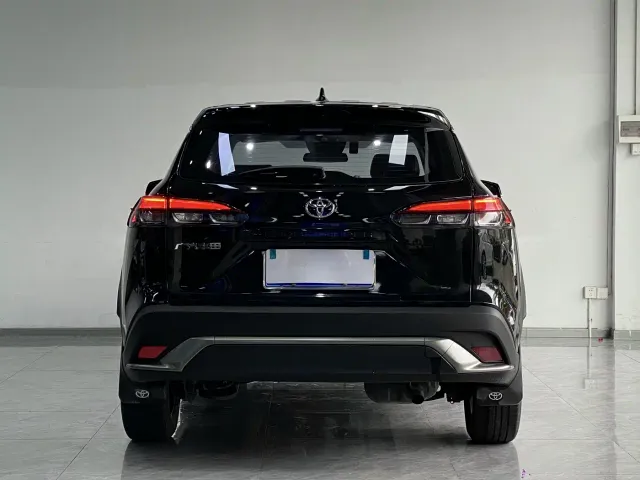 Toyota Frontlander — Фото автомобиля 2