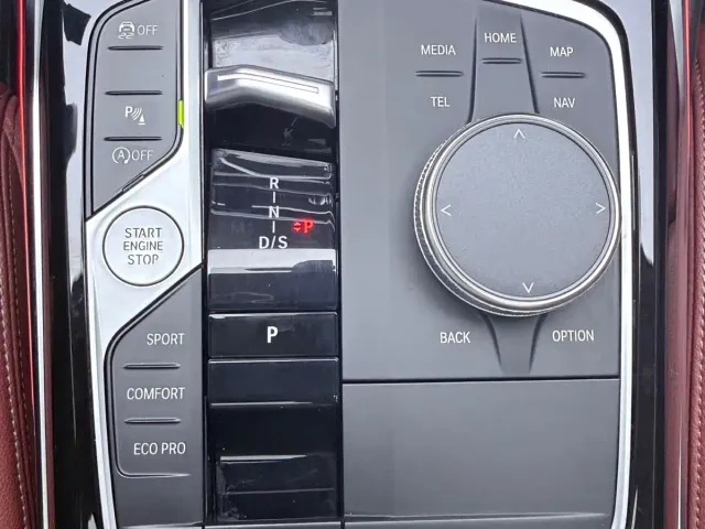 BMW 3 Series — Фото автомобиля 10