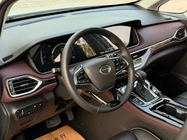 GAC Trumpchi M6 — Фото автомобиля 6