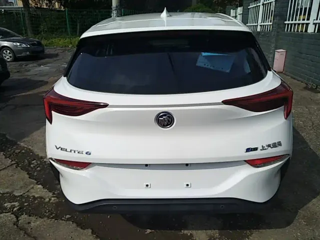 Buick Velite 6 — Фото автомобиля 5