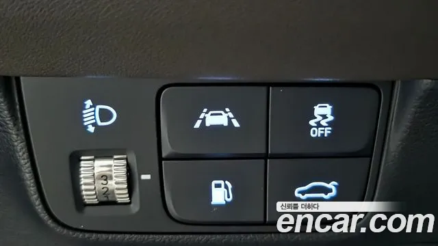 Hyundai Grandeur (New) Hybrid — Фото автомобиля 12
