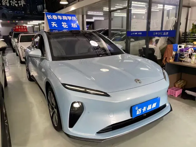 Nio ET5 — Фото автомобиля 3