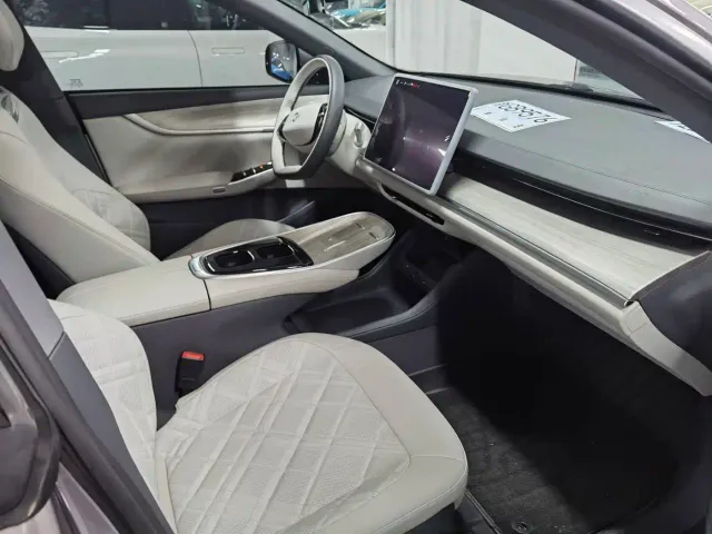 Changan Qiyuan A07 — Фото автомобиля 7