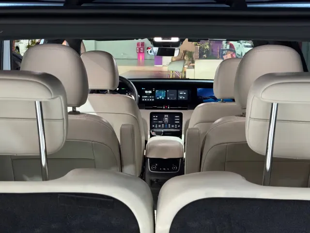 Li Auto ONE — Фото автомобиля 17