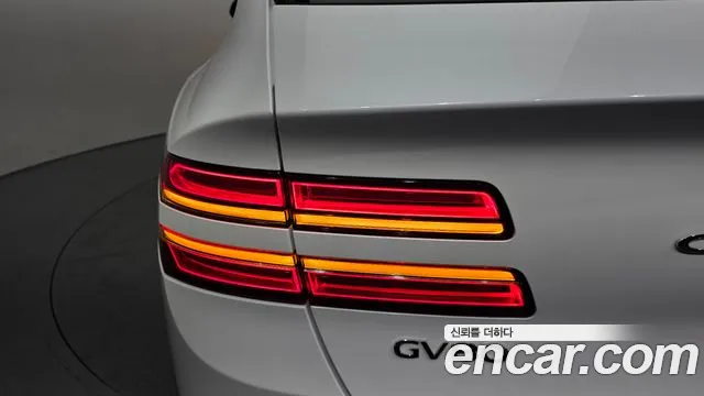 Genesis GV80 2.5T Бензин AWD — Фото автомобиля 18