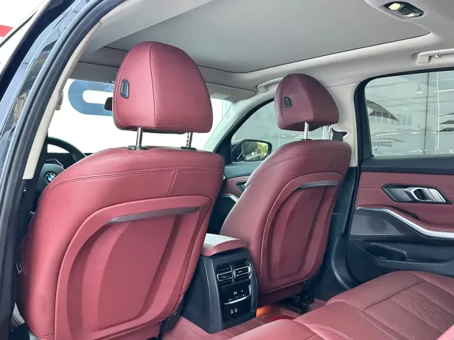BMW 3 Series — Фото автомобиля 14