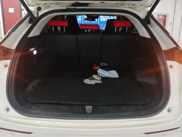 Changan Oshan Changan Oshan Z6 2023 Blue Whale 1.5T DCT Smart Premium — Фото автомобиля 4