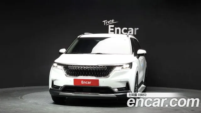 Kia Canival Carnival 4 поколение Бензин 9 мест Signature — Фото автомобиля 3