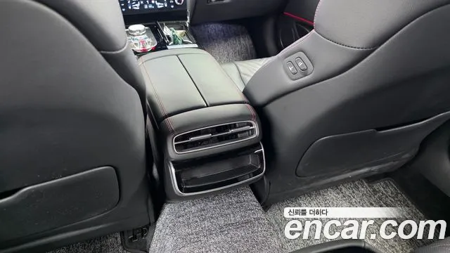 Genesis G80 Бензин 2.5 турбо AWD — Фото автомобиля 30