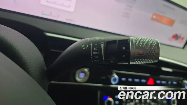 Genesis GV70 — Фото автомобиля 27