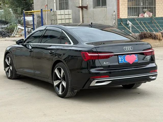 Audi A6L — Фото автомобиля 4