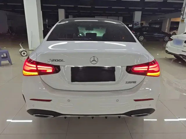 Mercedes-Benz A-Class — Фото автомобиля 5