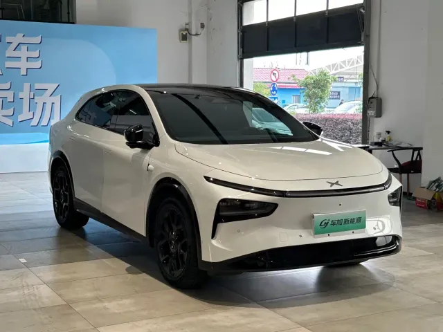 Xpeng G7 — Фото автомобиля 3